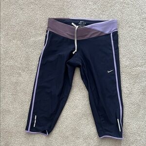 Nike dry fit legging size small